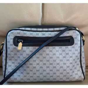Auth Vintage Gucci Blue Micro GG Monogram Canvas Black Leather Crossbody Bag